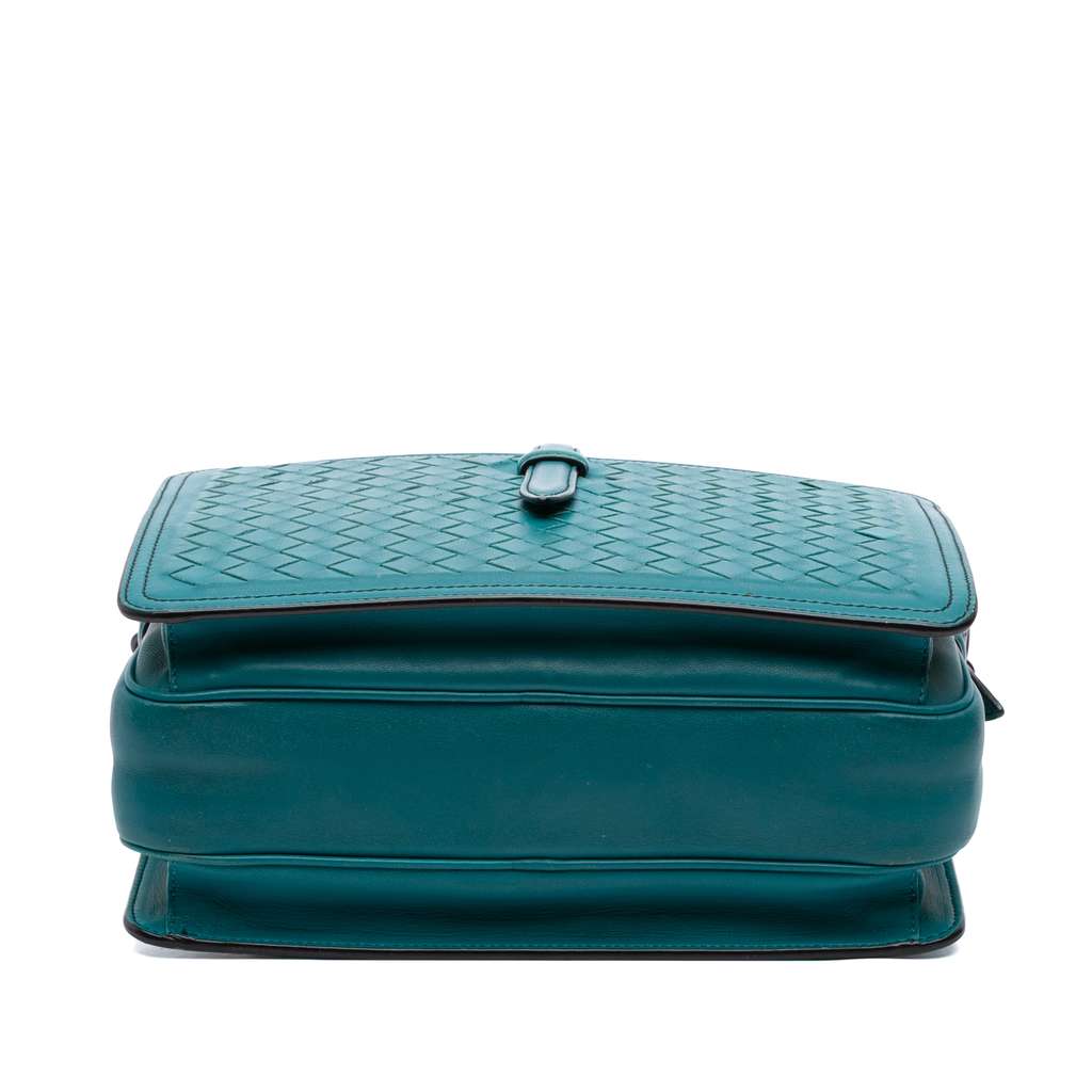 Bottega Veneta Nappa Intrecciato Belt Flap Camera Bag - Image 6