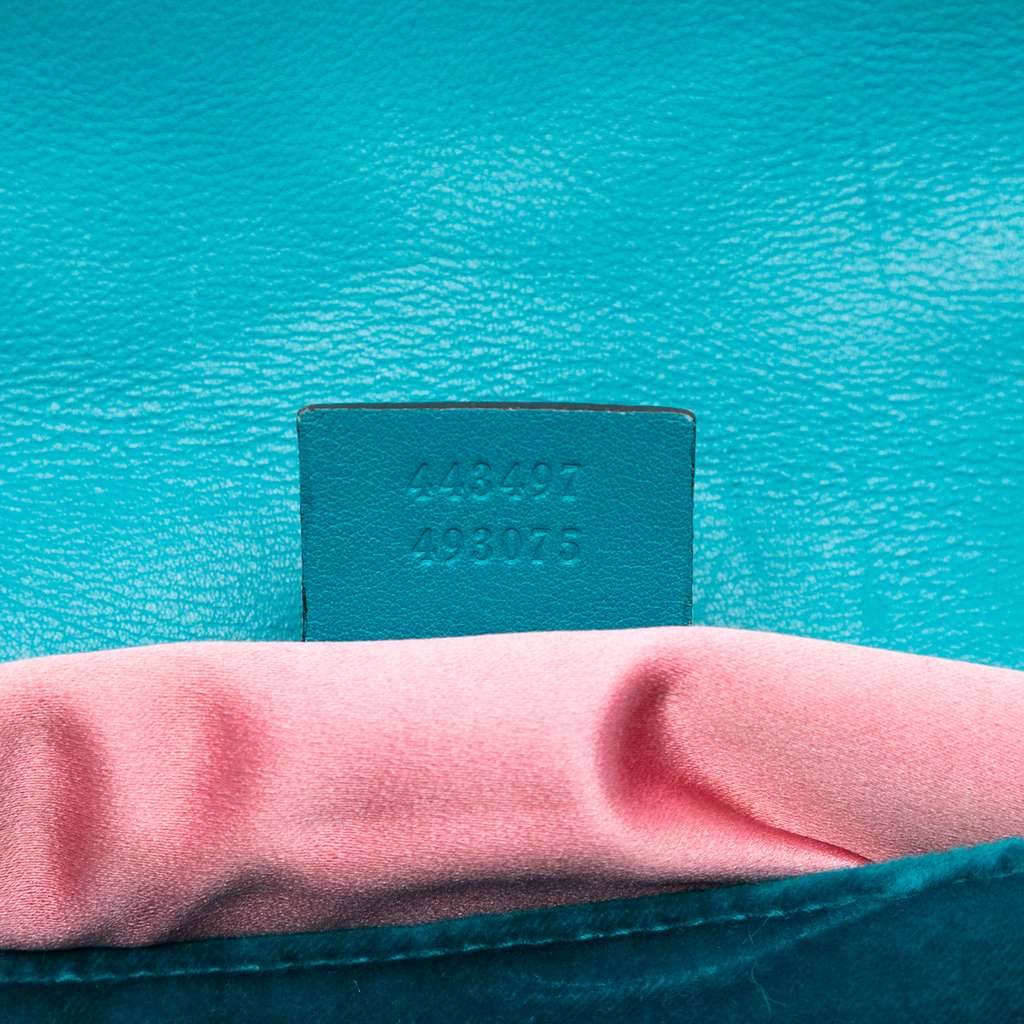 Gucci Medium GG Marmont Matelasse Velvet Shoulder Bag - Side view