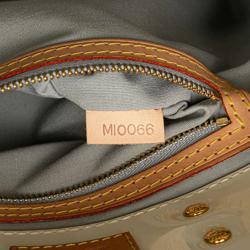 Louis Vuitton Monogram Vernis Reade PM - Detail 1