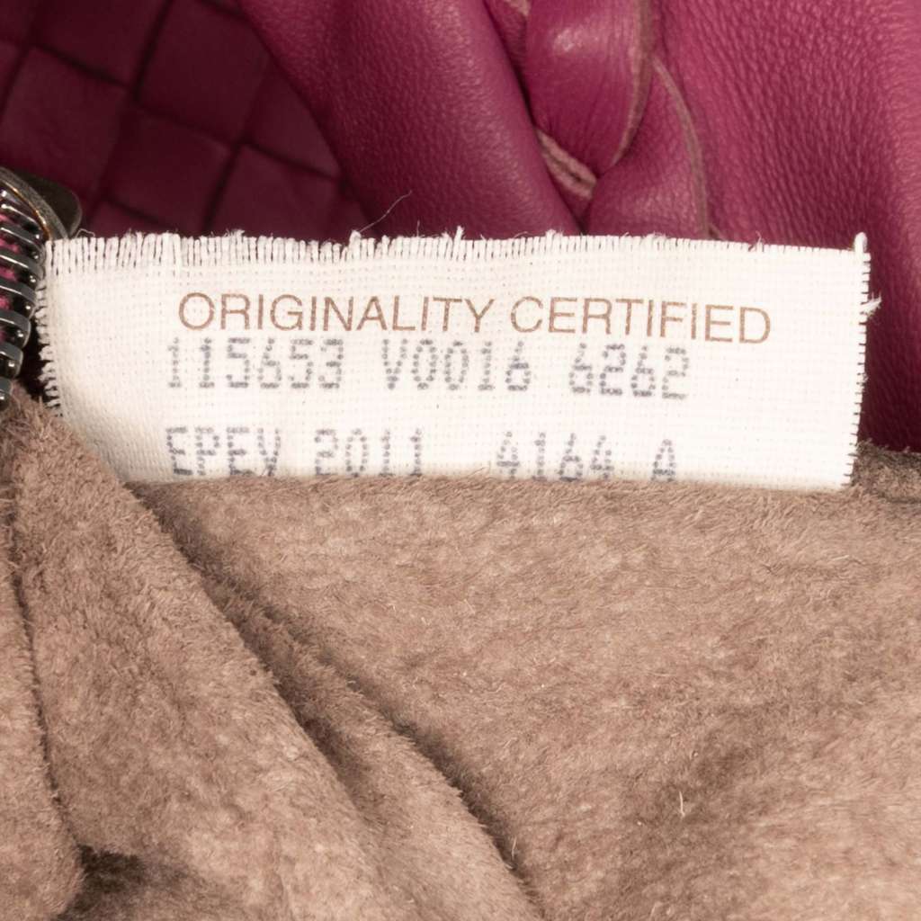 Bottega Veneta Small Nappa Intrecciato Veneta Hobo - Detail 2