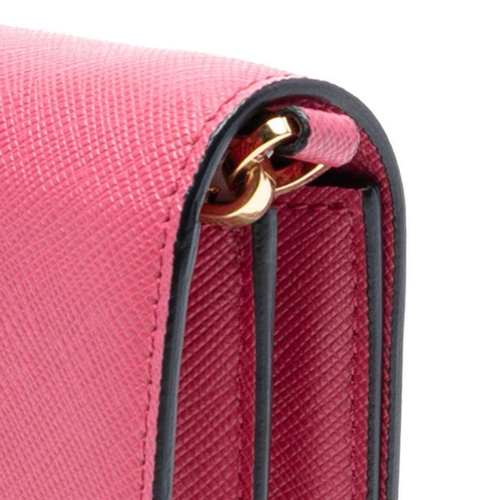 Prada Saffiano Lux Flip Lock Wallet on Chain - Detail 1
