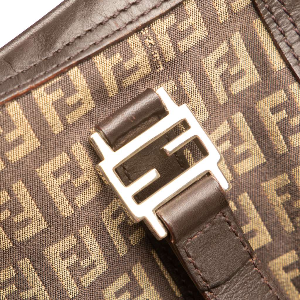 Fendi Zucchino Canvas Shoulder Bag - Image 11