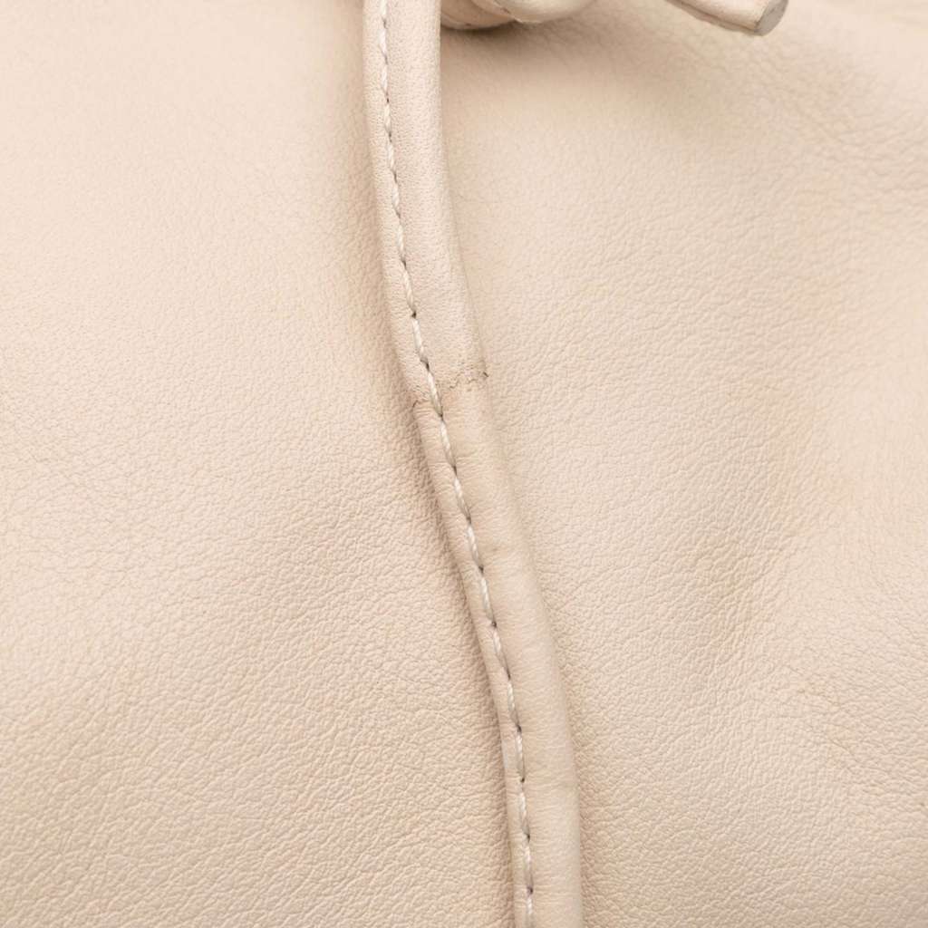 Bottega Veneta Lambskin The Mini Pouch Crossbody - Detail 2