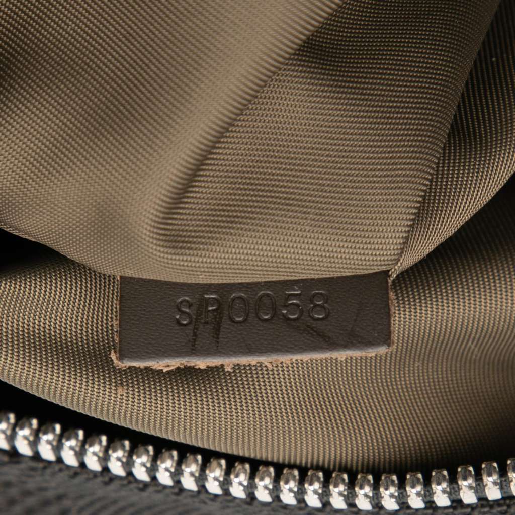 Louis Vuitton Damier Geant Souverain - Detail 1