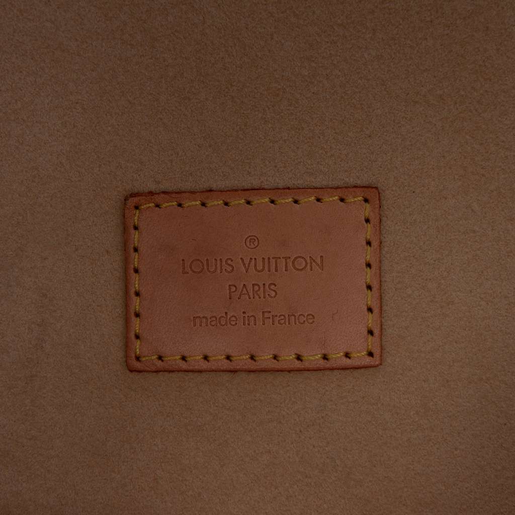 Louis Vuitton Monogram Manhattan GM - Side view