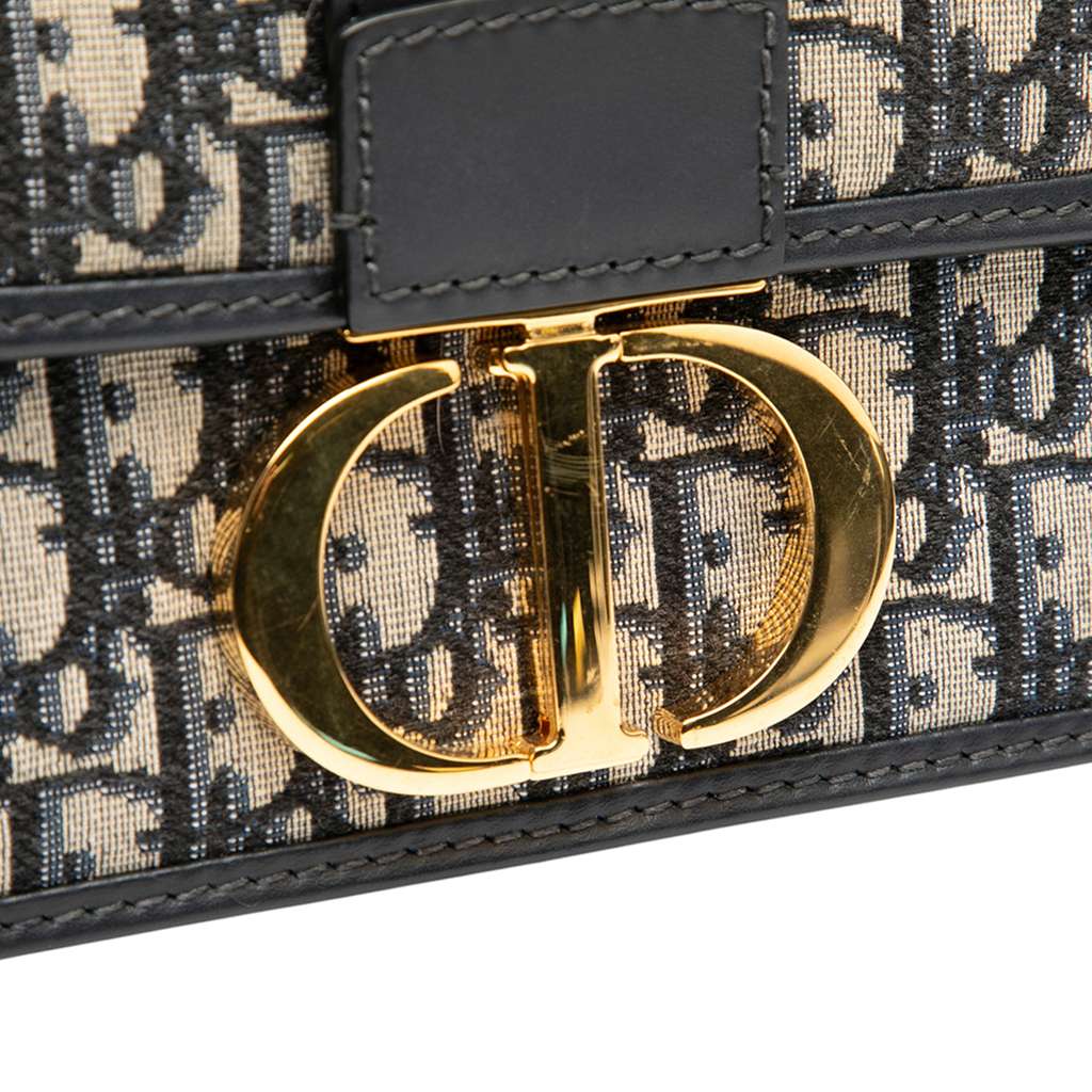 Dior Oblique Canvas 30 Montaigne Flap - Detail 2