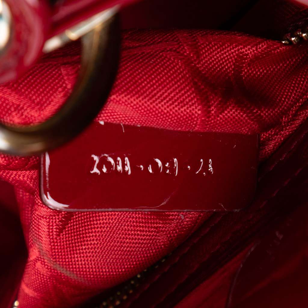 Dior Mini Patent Cannage Lady Dior - Side view