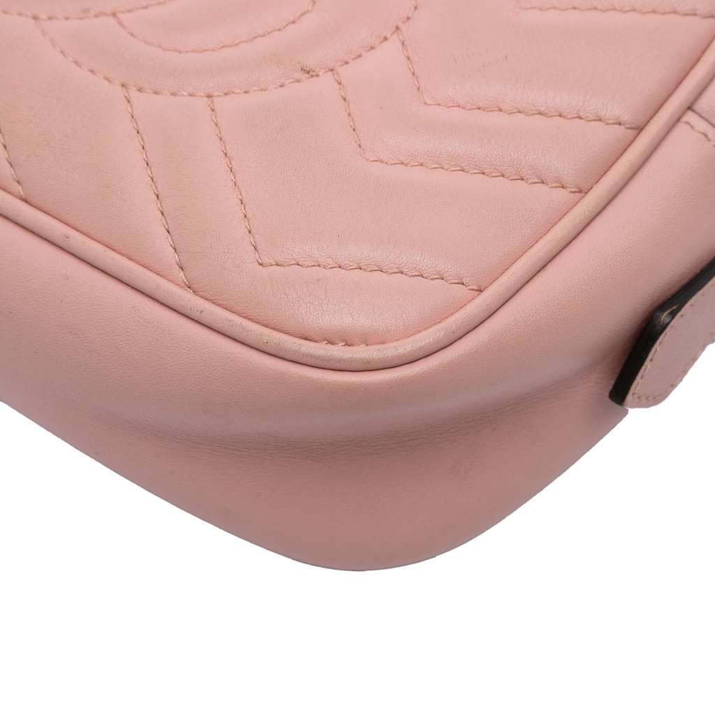 Gucci Mini GG Marmont Matelasse Leather Crossbody - Detail 2