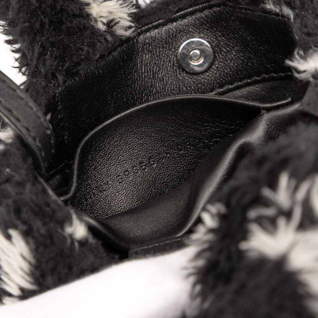 Balenciaga Faux Fur Logo Everyday Phone Holder - Detail 1