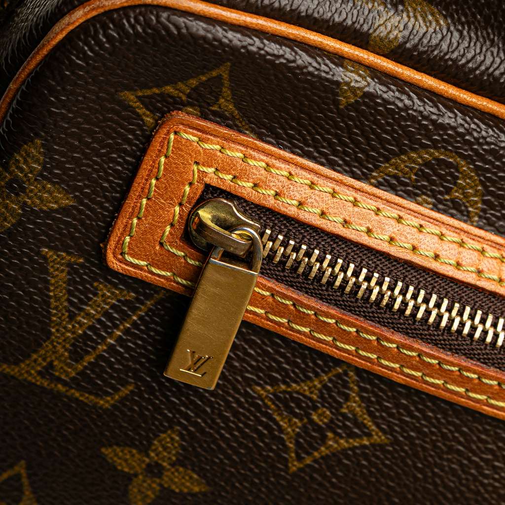 Louis Vuitton Monogram Pochette Cite - Detail 2