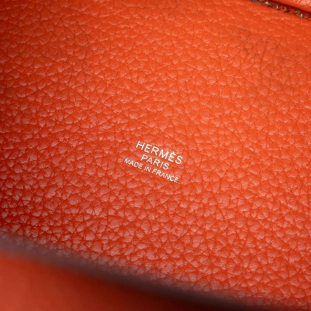 Hermès Clemence Picotin Lock 18 - Side view