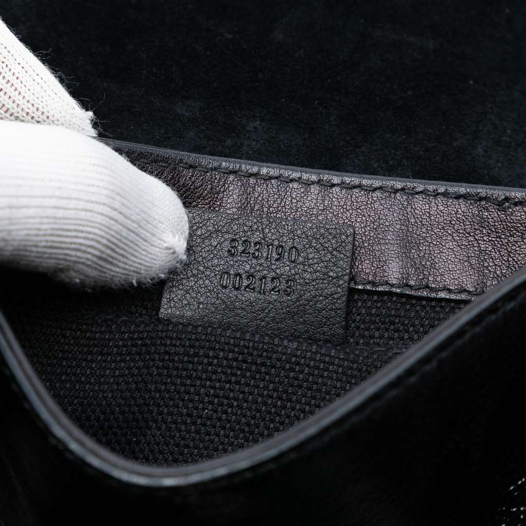 Gucci Small Patent Soho Chain Flap Crossbody - Detail 1