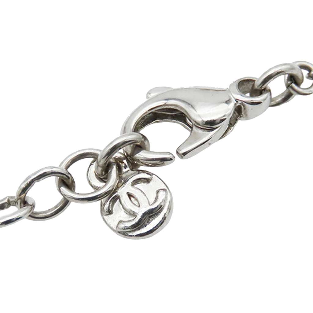 Chanel CC Silver Plated Crystal Cluster Pendant Necklace - Image 11