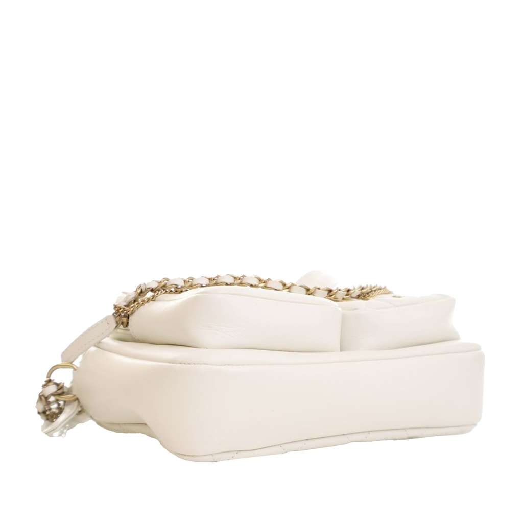 Chanel Small Quilted Calfskin Camera Case - Detail 1