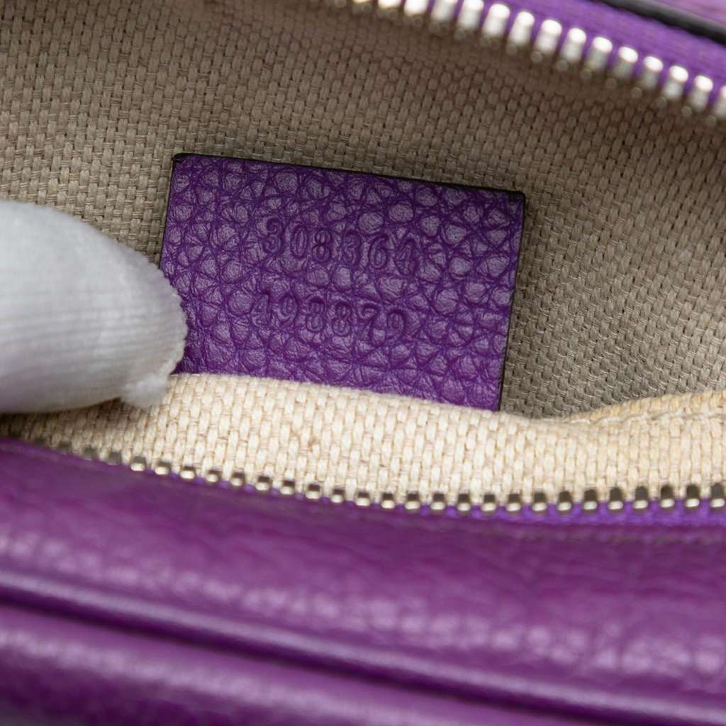 Gucci Metallic Leather Soho Disco Crossbody - Detail 1