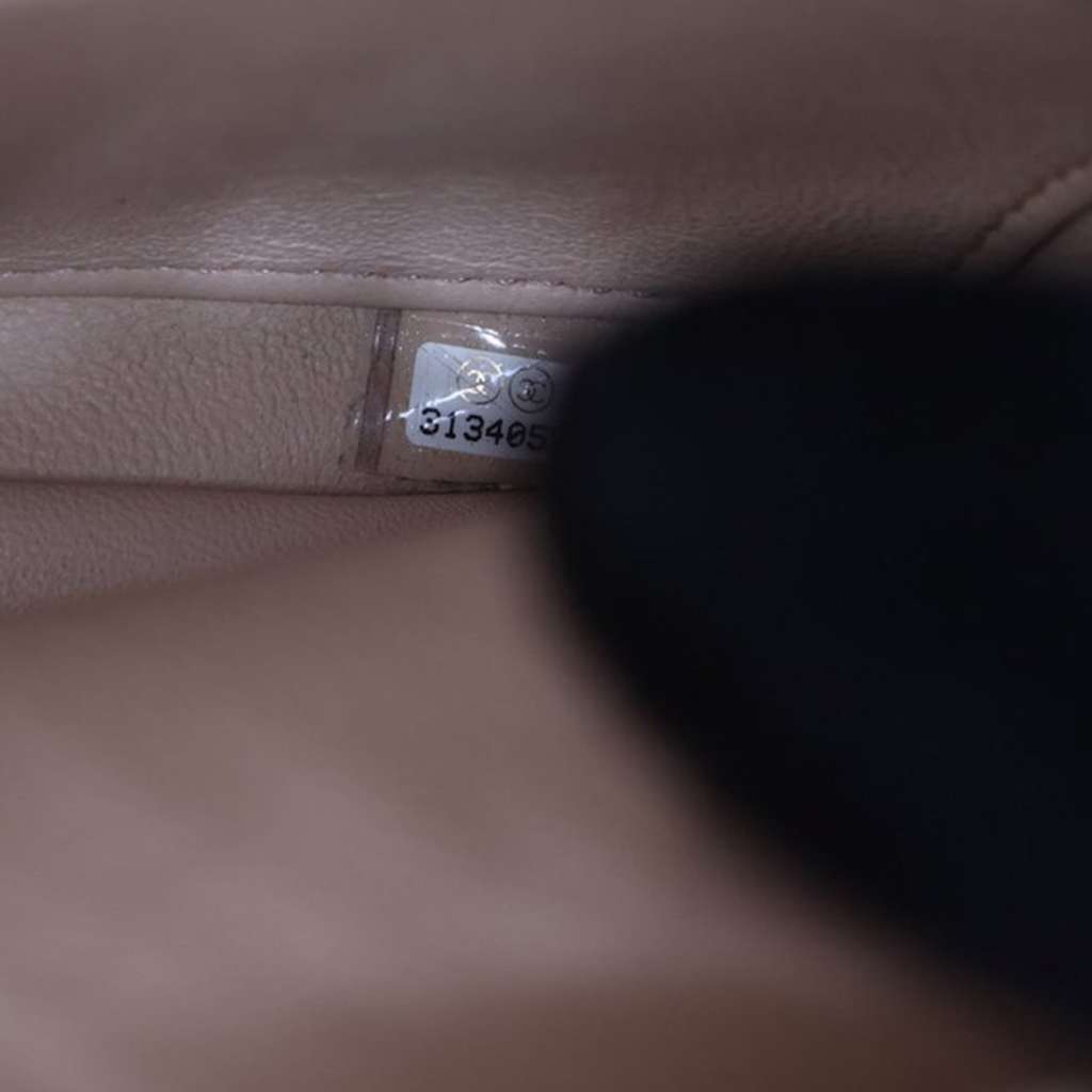 Chanel Small Quilted Lambskin Trendy CC Flap - Detail 1