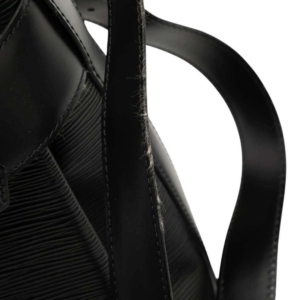 Louis Vuitton Epi Sac D Epaule PM - Detail 2