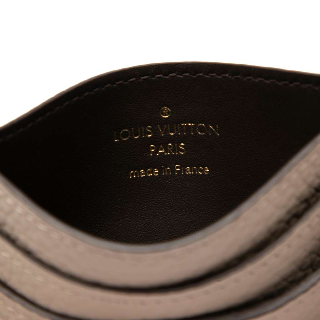 Louis Vuitton Taurillon Capucines Card Holder - 5