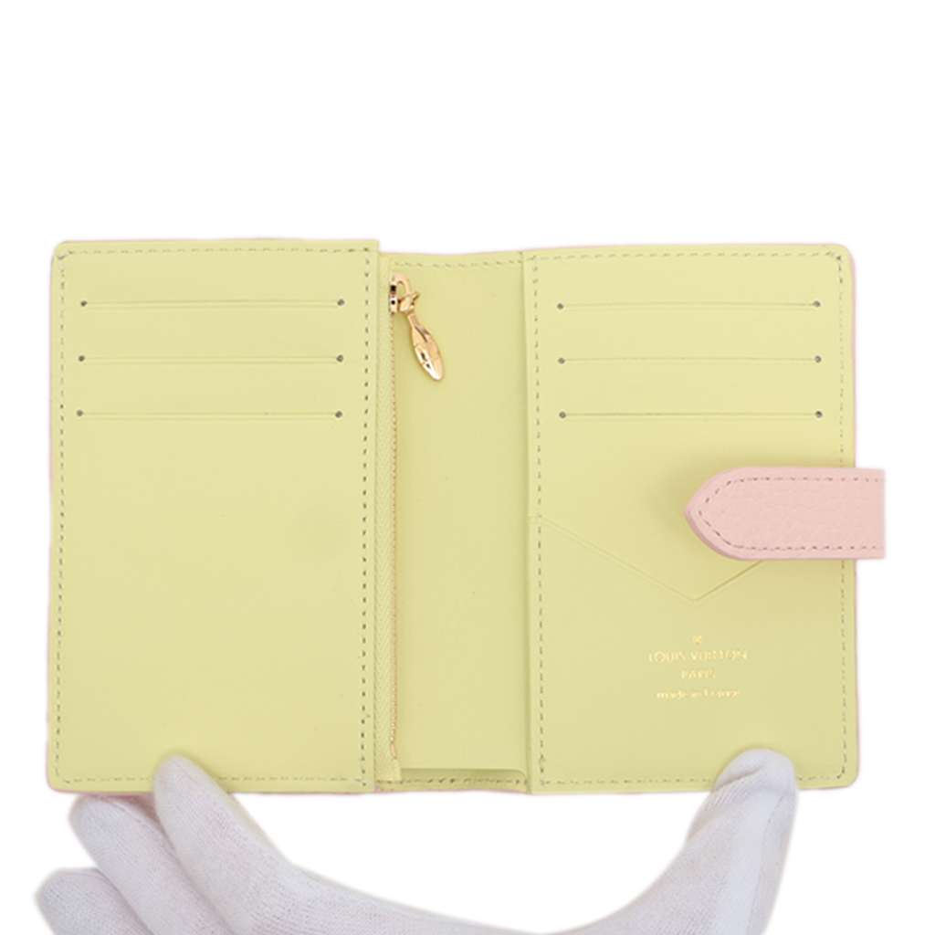 Louis Vuitton Taurillon Capucines  Vertical Compact Wallet - 4