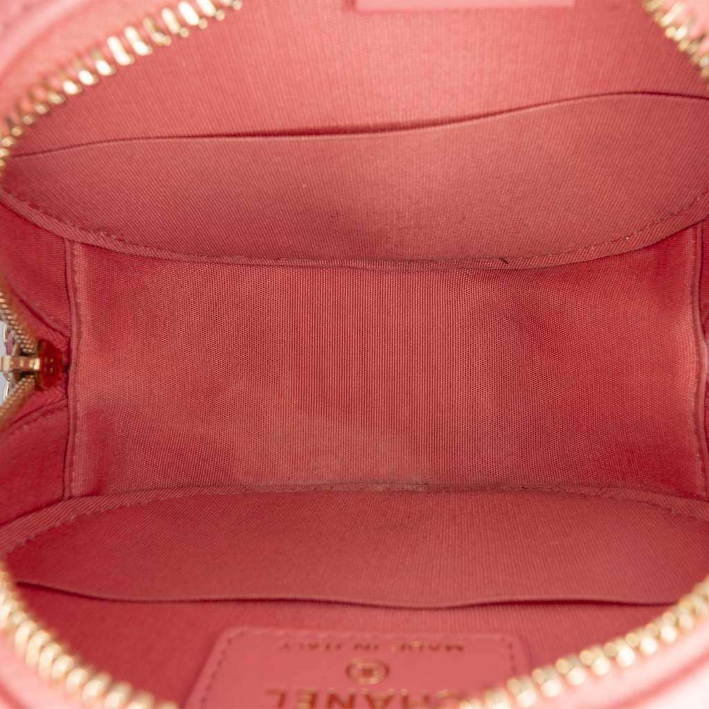 Chanel CC Embossed Caviar Camellia Round Clutch With Chain - 4