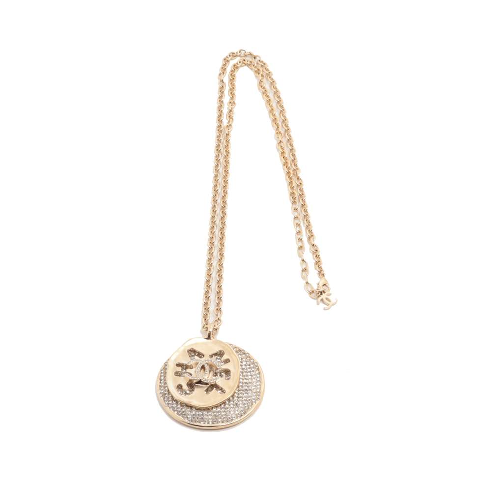 Chanel CC Gold Plated Rhinestone Embellished Round Logo Pendant Necklace - 5
