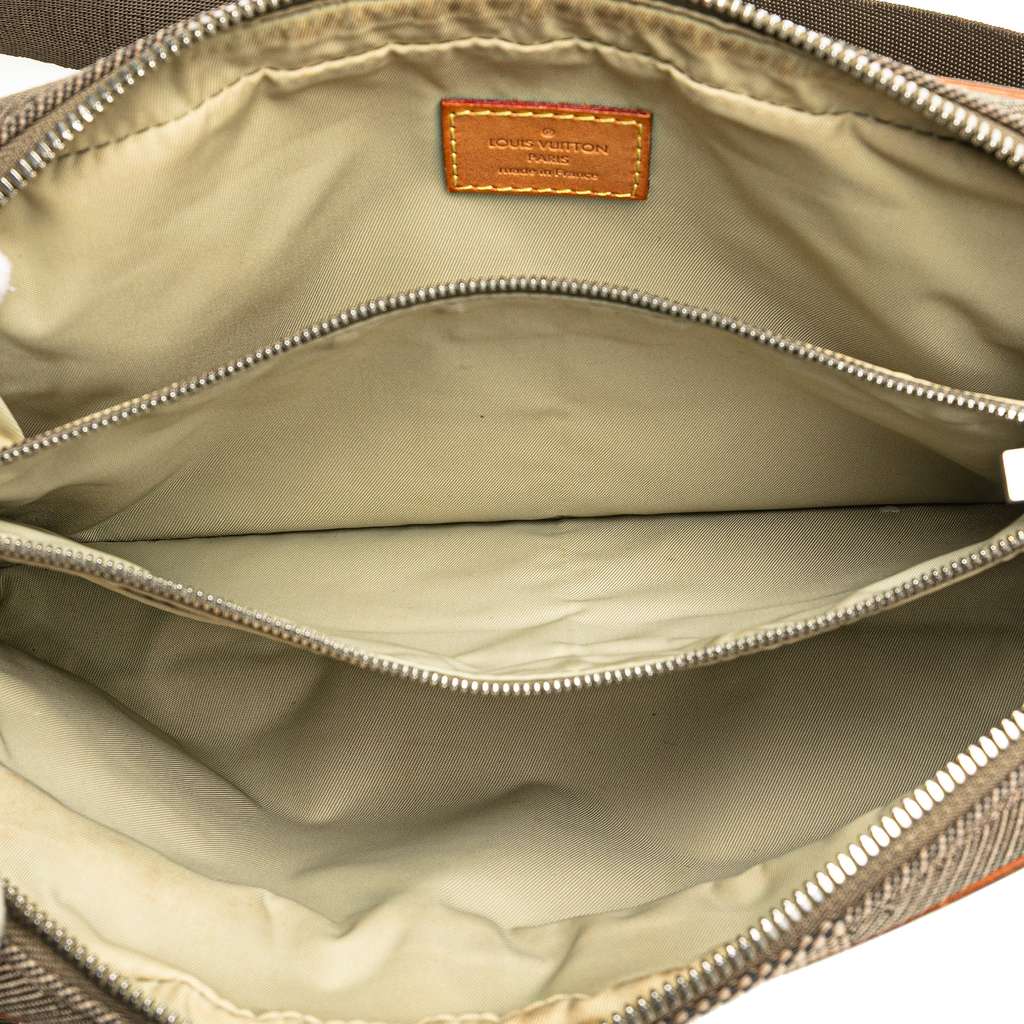 Louis Vuitton Damier Geant Acrobat - 4