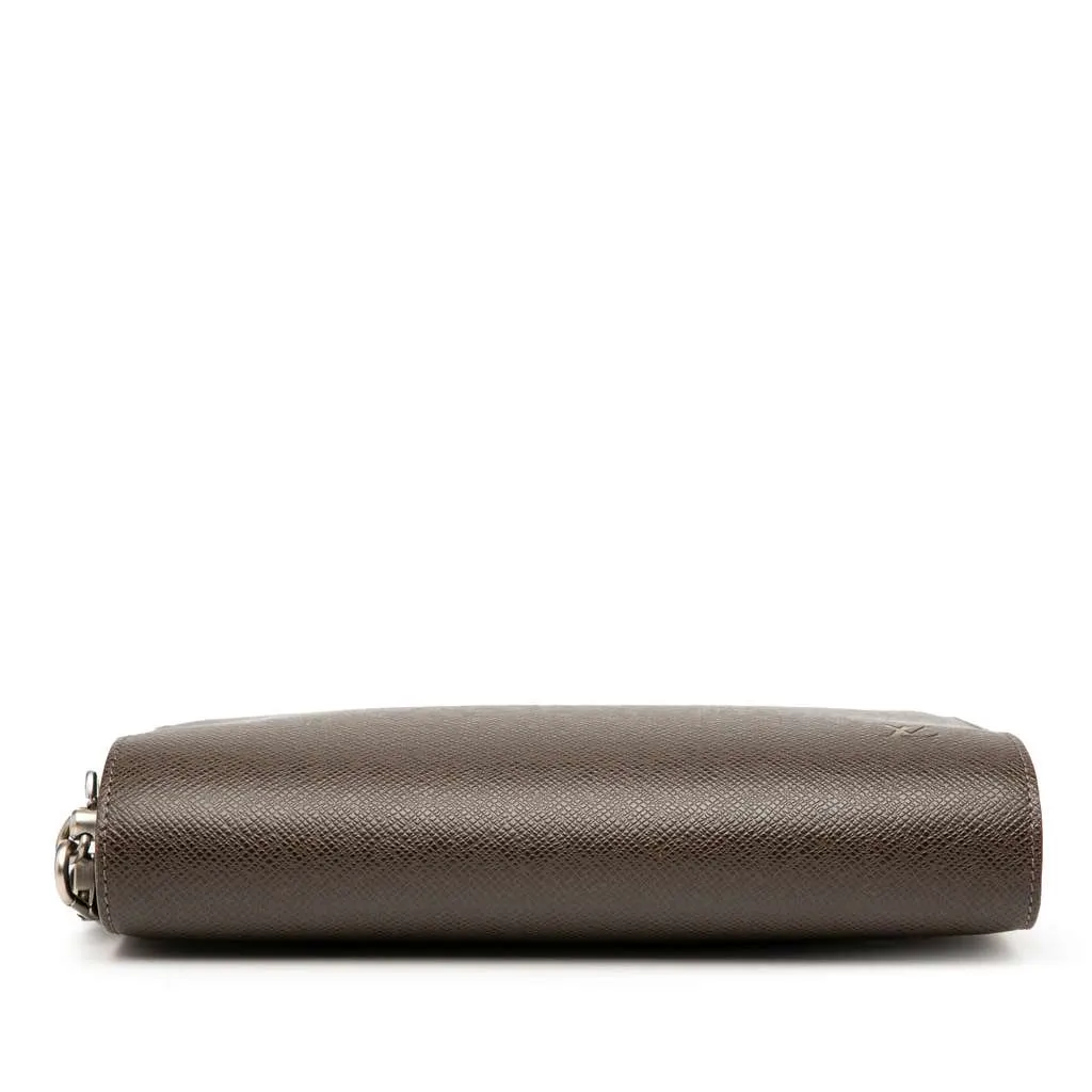 Louis Vuitton Taiga Pochette Baikal Brown Leather Good - Inside View