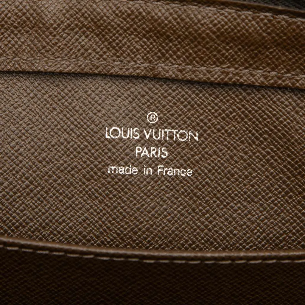 Louis Vuitton Taiga Pochette Baikal Brown Leather Good - Box View