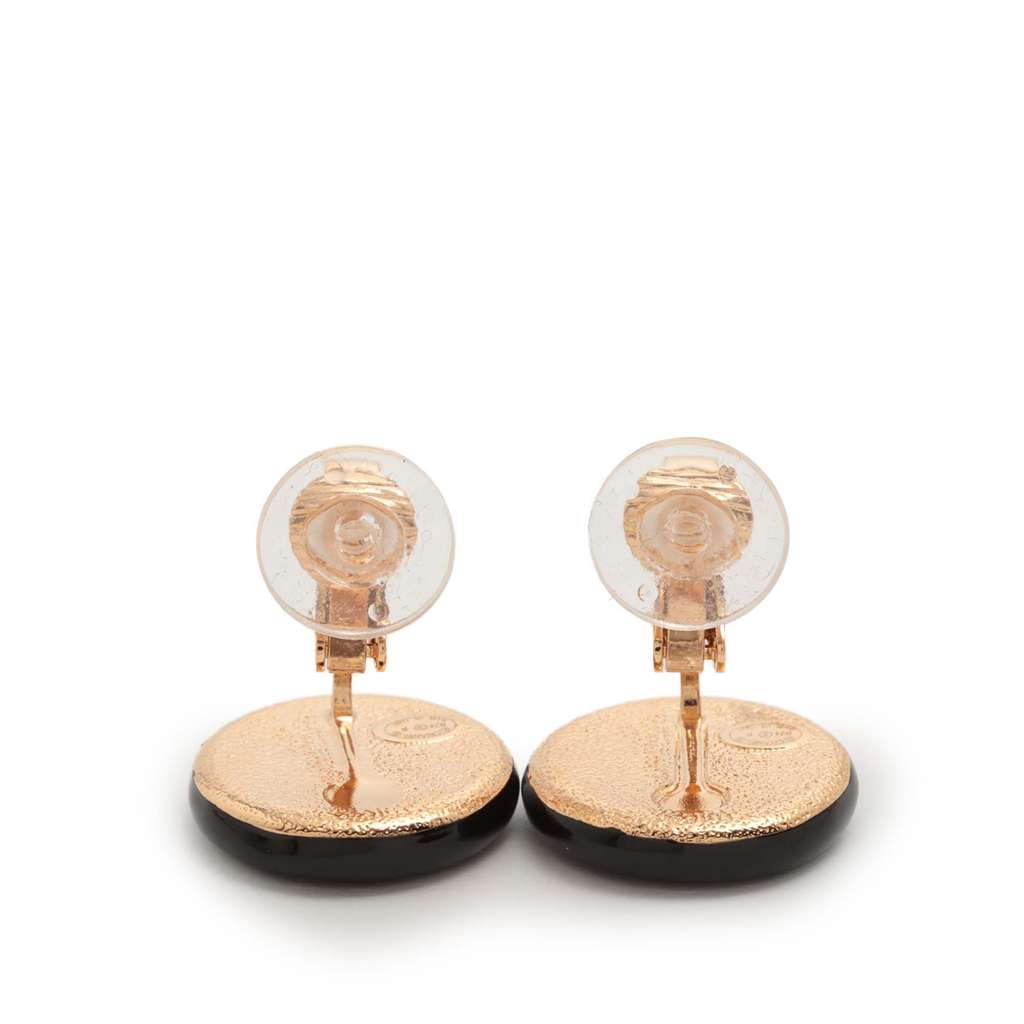 Chanel CC Enamel Gold Plated Round Clip On Earrings - 5