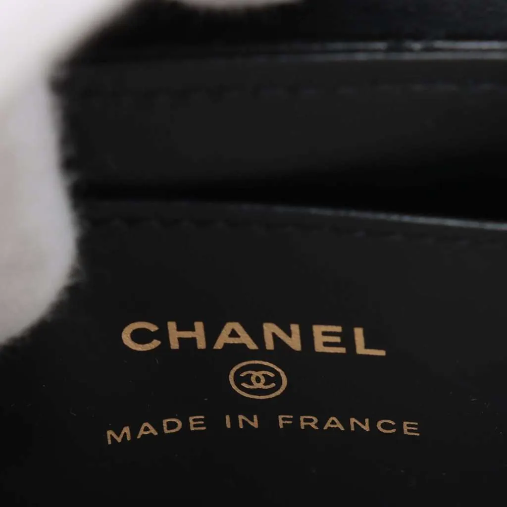 Chanel Mini Nano Aged Calfskin Kelly Shopper Bag Black Leather Very good - Model View