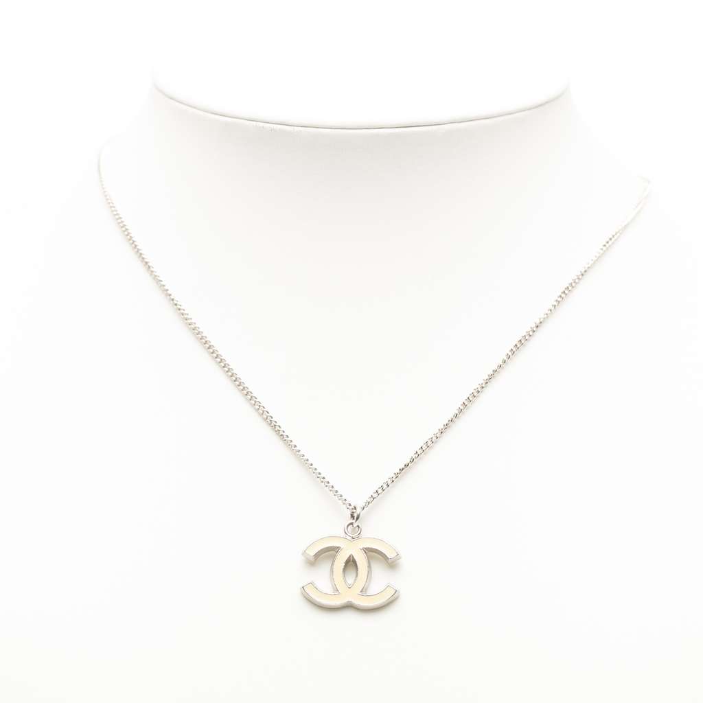 Chanel Silver Plated Enamel CC Pendant Necklace - 4