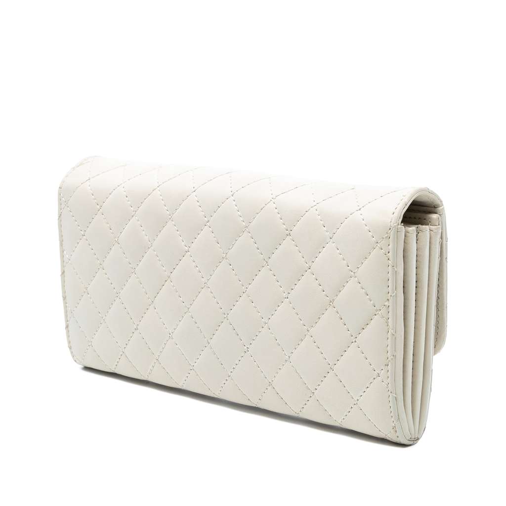 Chanel CC Quilted Lambskin East West Single Flap - 2