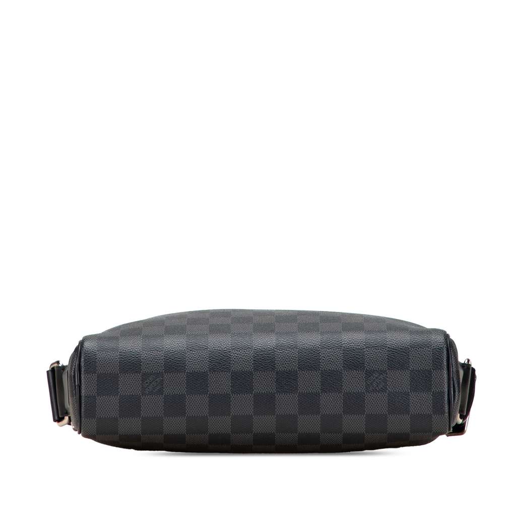 Louis Vuitton Damier Graphite Dayton Reporter PM - 3