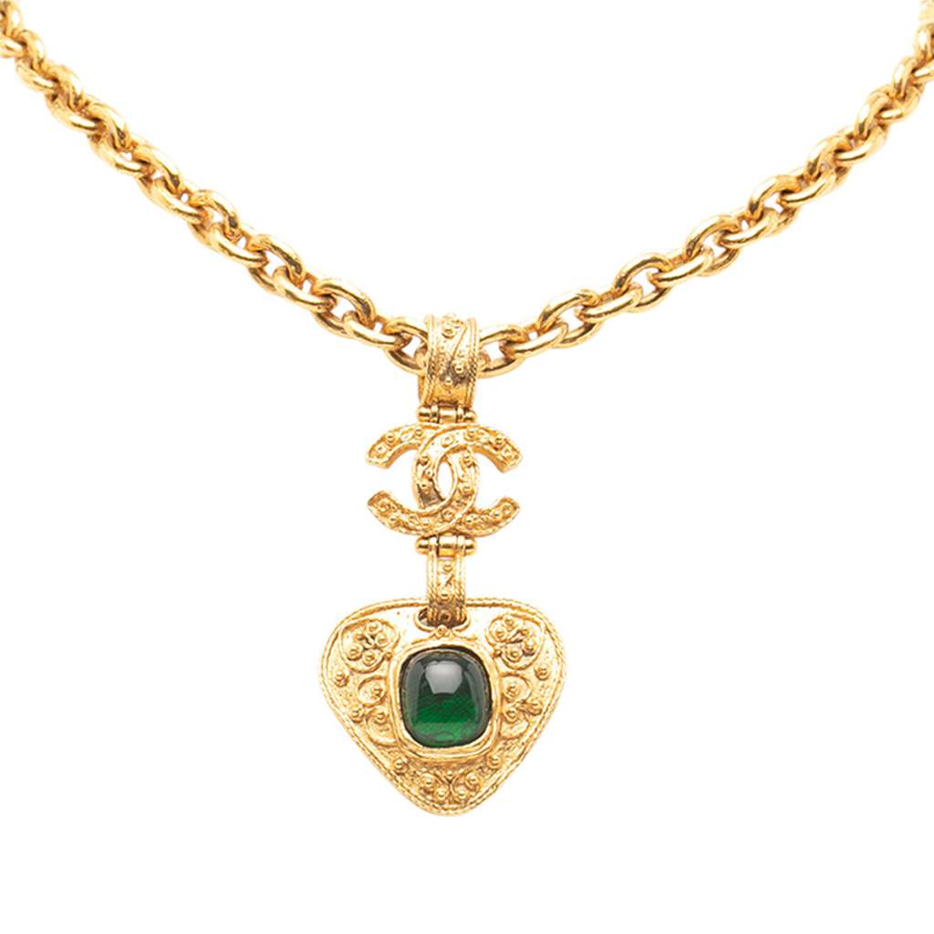 Chanel Gold Plated Gripoix CC Heart Pendant Necklace - 4