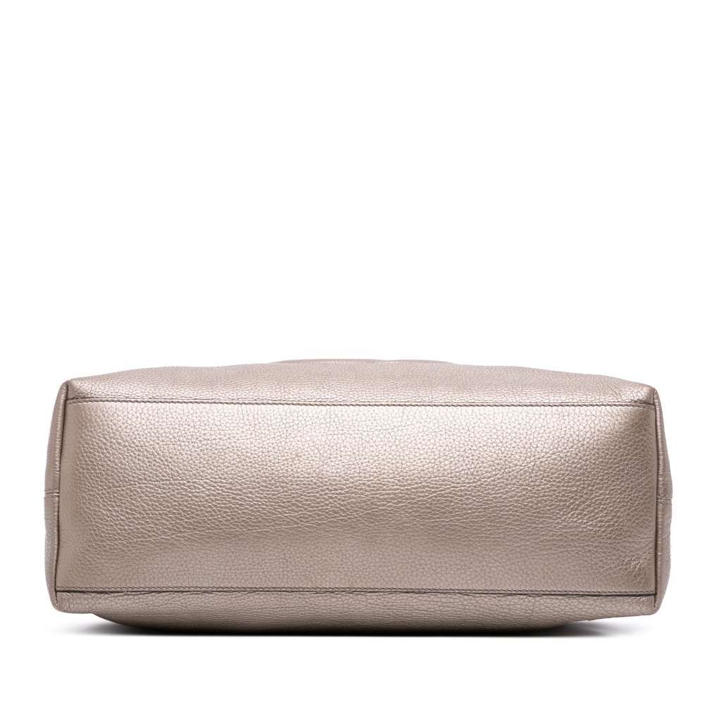 Gucci Medium Metallic Leather Soho Chain Tote - 3