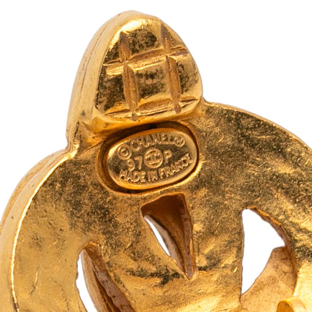 Chanel Gold Plated CC Heart Clip On Earrings - 4