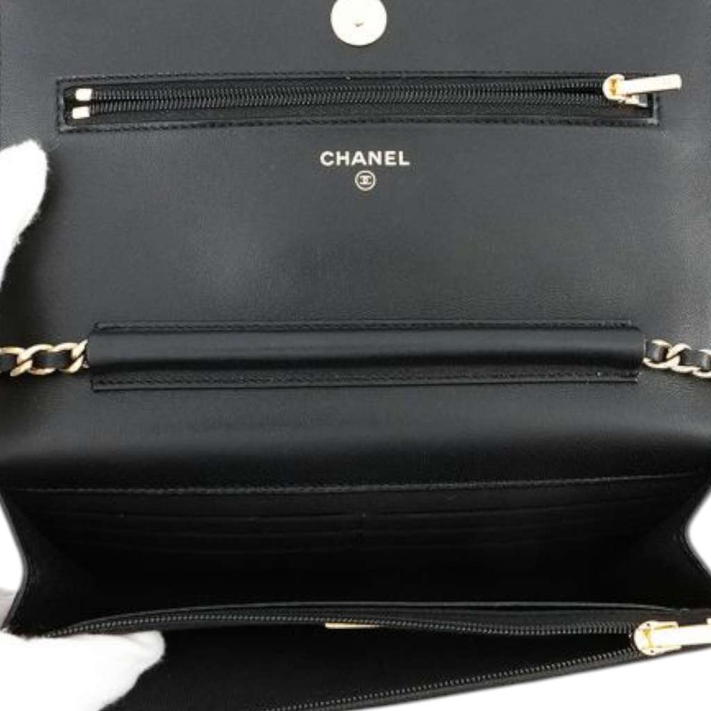 Chanel CC Quilted Lambskin Coco Casino Wallet On Chain - 4