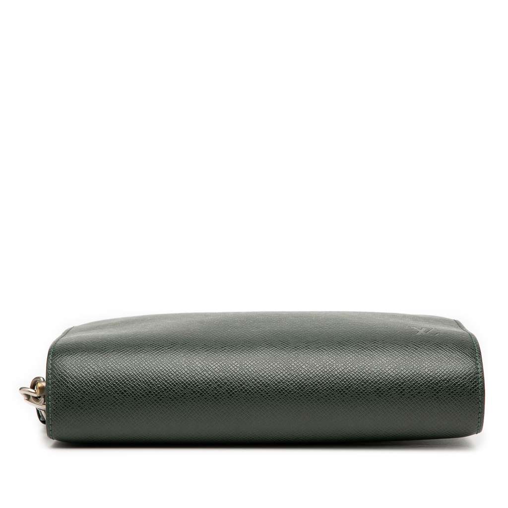 Louis Vuitton Taiga Pochette Baikal - 3