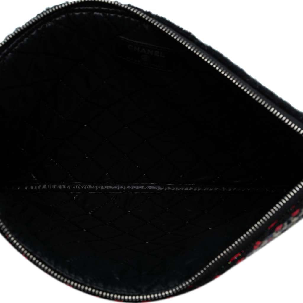Chanel Quilted Tweed and Wool Cosmetic Pouch - 4
