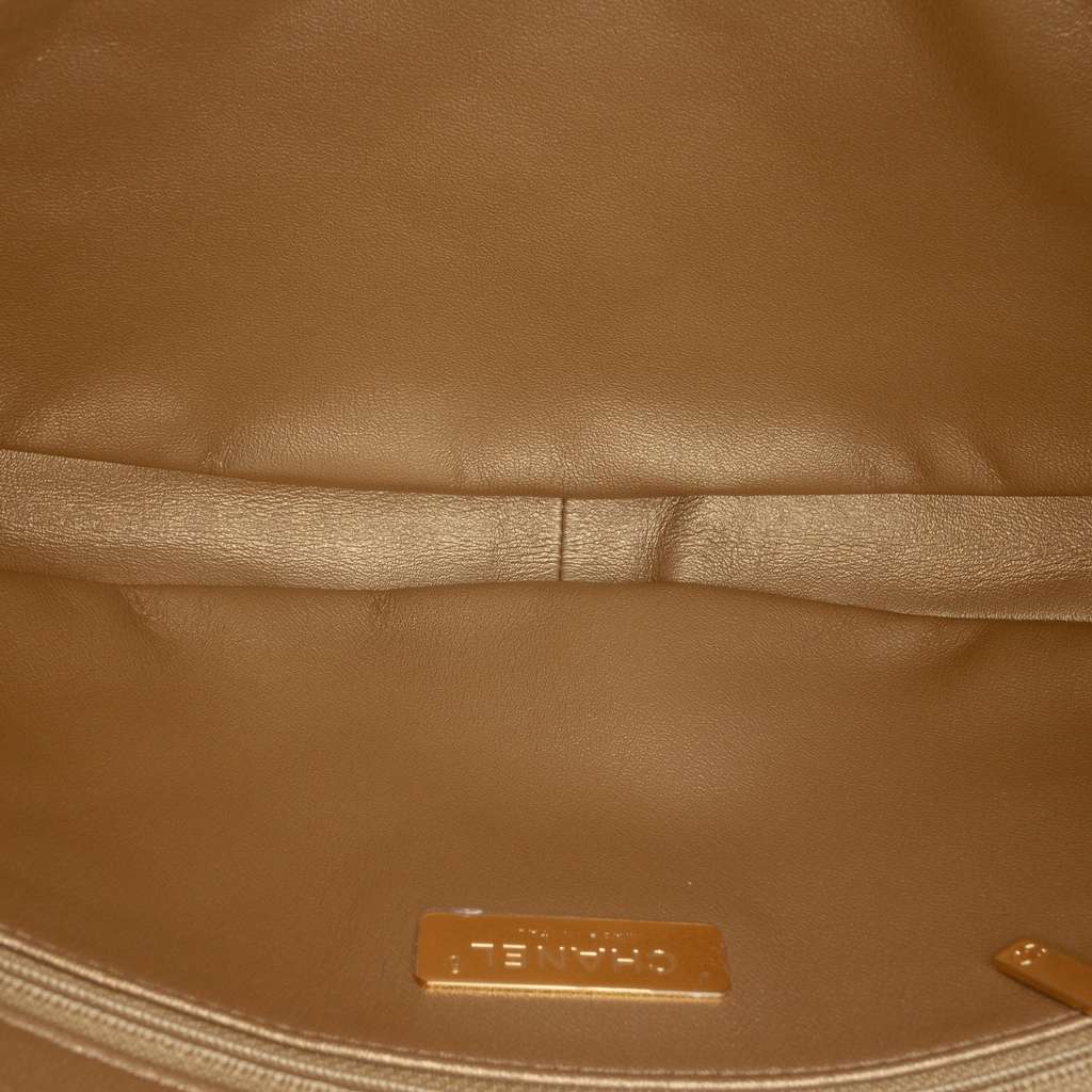 Chanel Quilted Lambskin All About Chains Hobo - 4