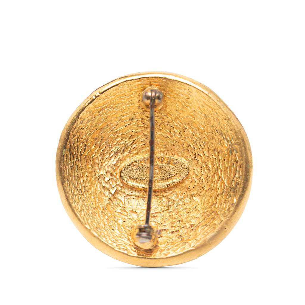 Chanel Gold Plated 31 Rue Cambon Round Brooch - 2