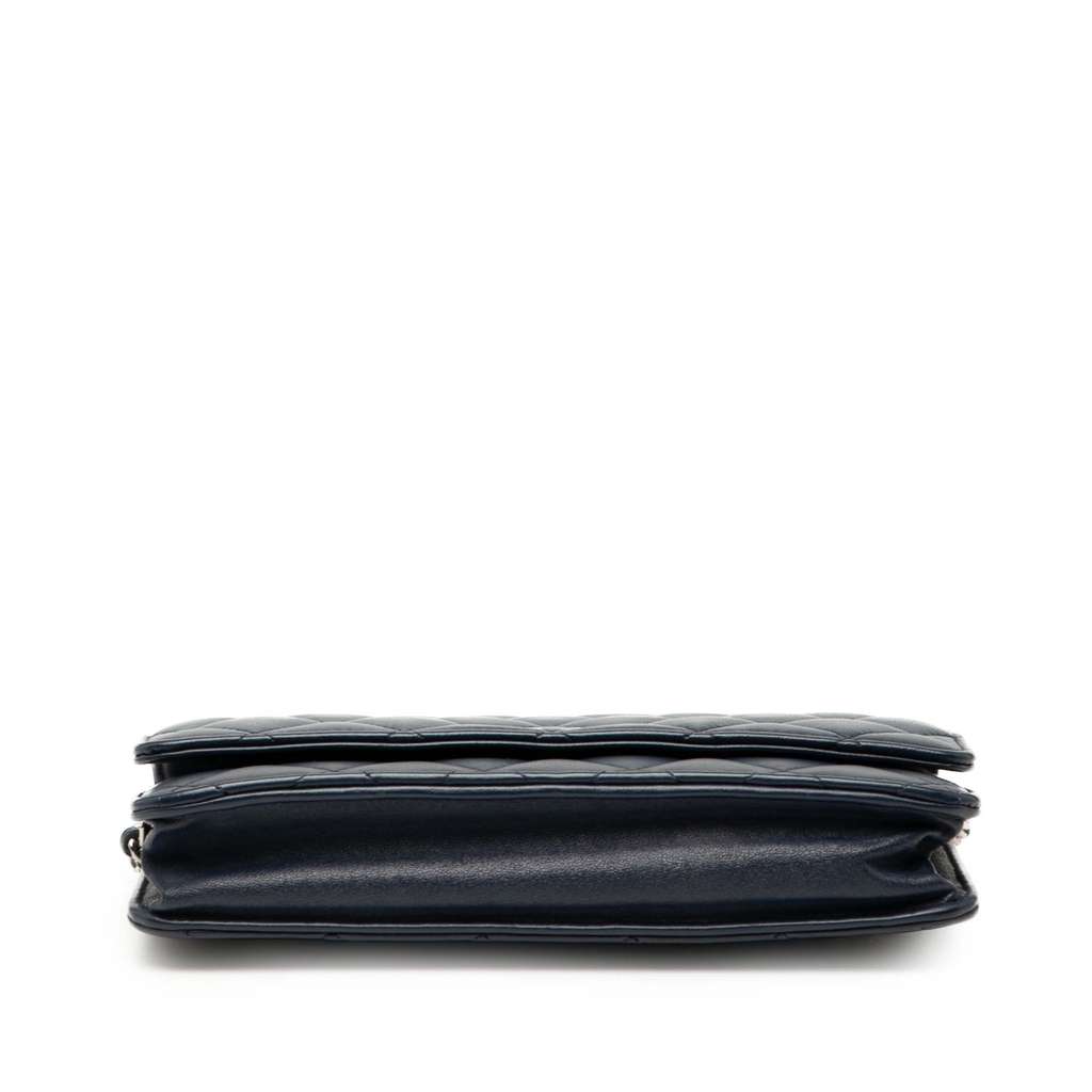 Chanel CC Quilted Lambskin Wallet On Chain - 3