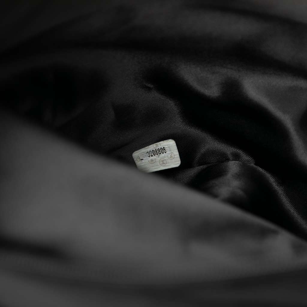 Chanel CC Caviar Tote - 5