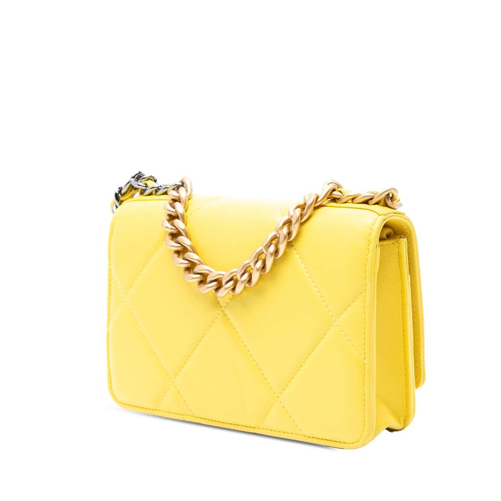 Chanel Quilted Lambskin 19 Wallet on Chain - 2