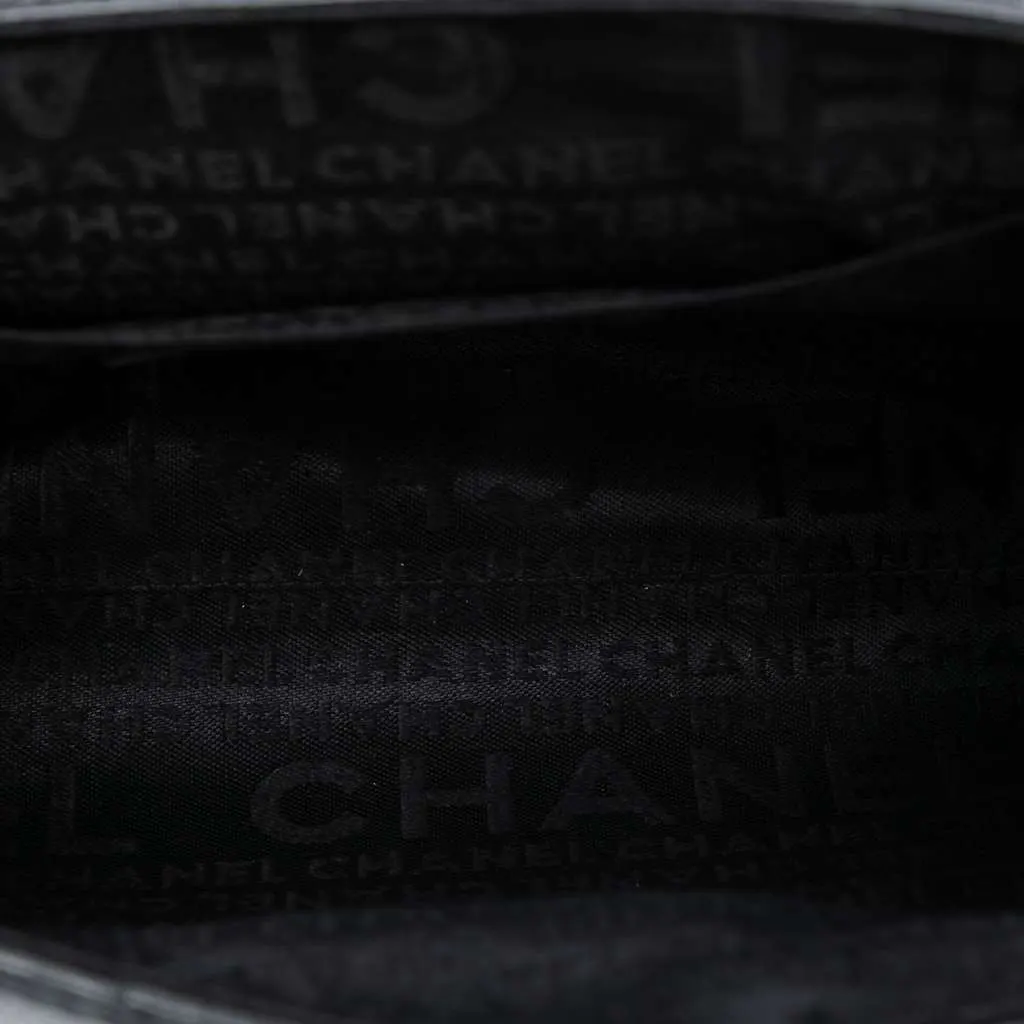 Chanel Mini Quilted Caviar Accordion Flap Black Leather Very good - Model View