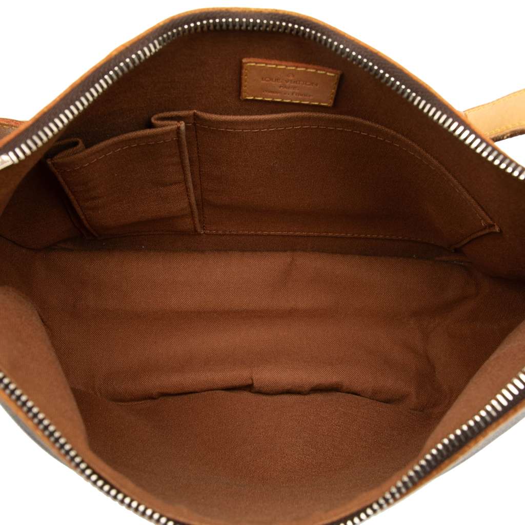 Louis Vuitton Monogram Tulum PM - 4