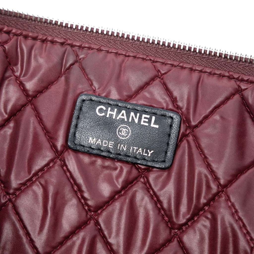 Chanel Large Quilted Lambskin O Case Clutch - 5