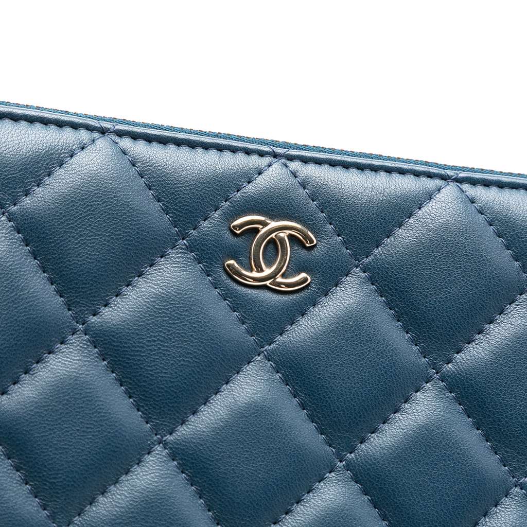 Chanel Large Quilted Lambskin La Habana O Case Clutch - 5