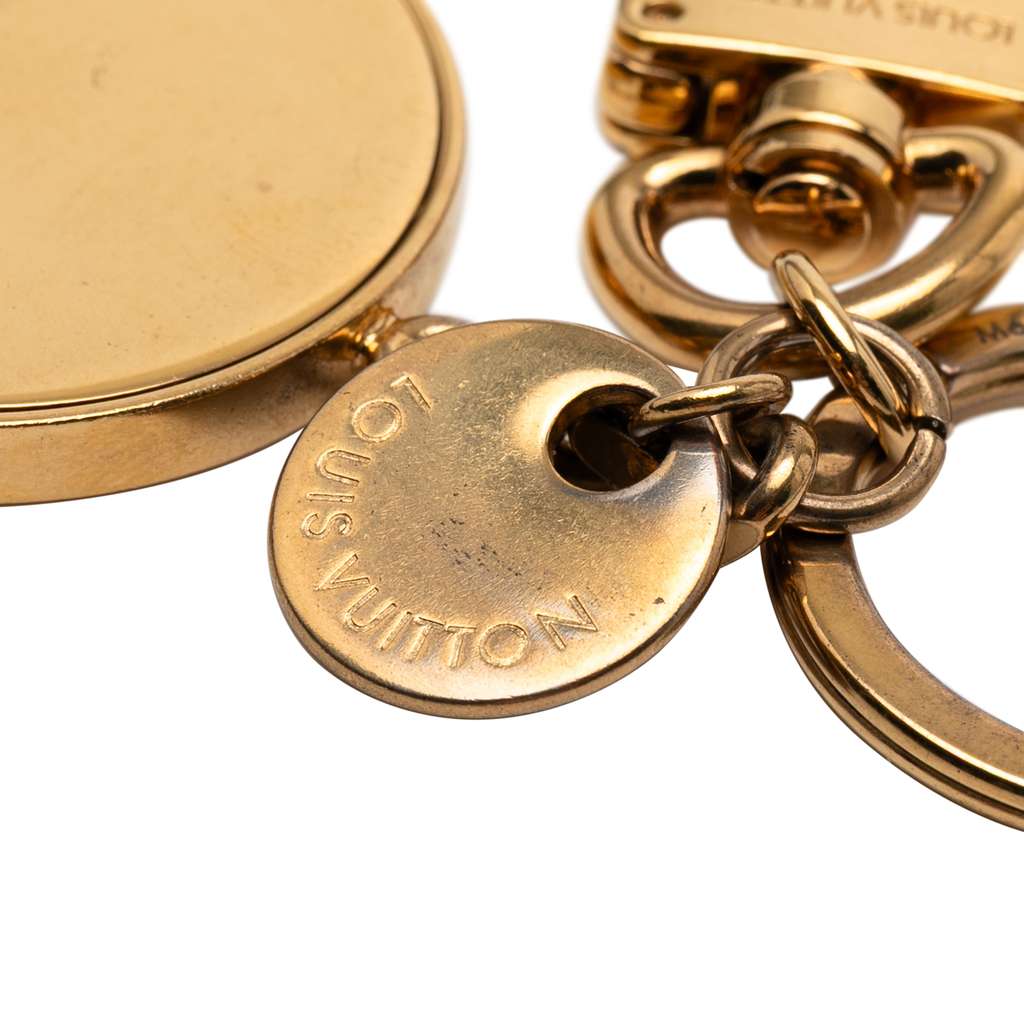 Louis Vuitton Gold Plated and Resin LV Circle Key Holder and Bag Charm - 3