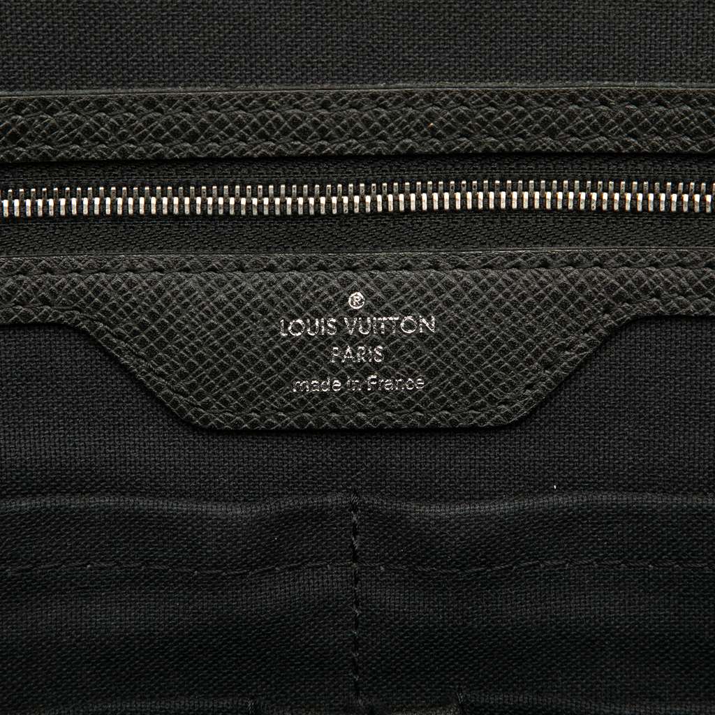 Louis Vuitton Taiga Neo Igor Briefcase - 5